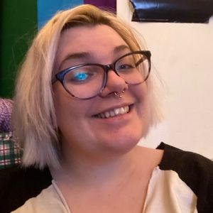 Meet your Posher, Charlotte